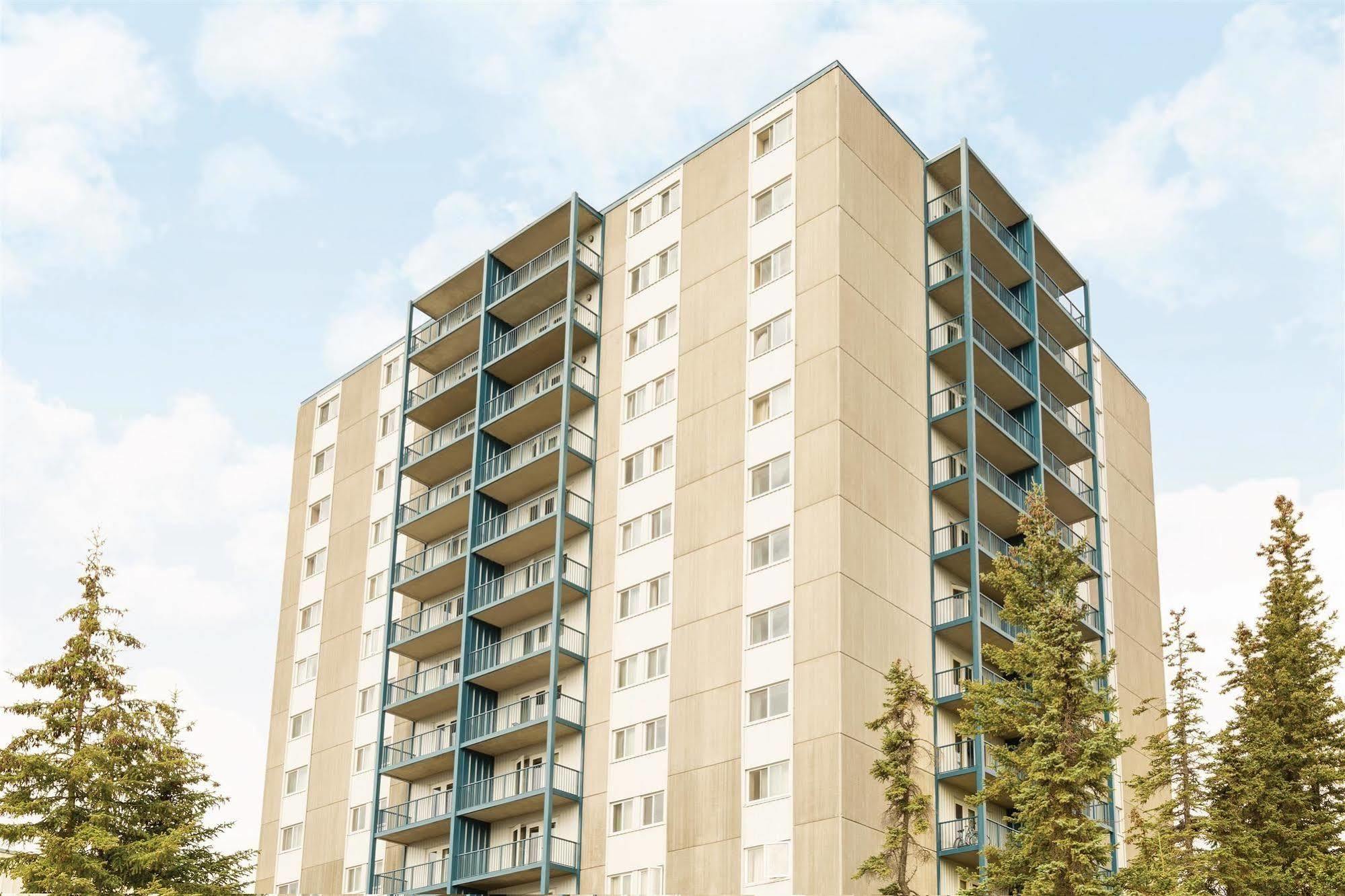 Coast Fraser Tower Yellowknife Exterior foto